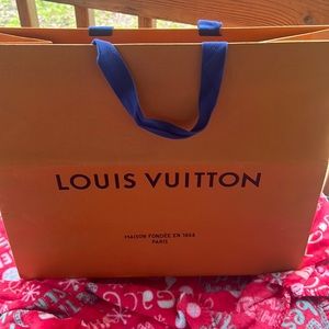 Large Louis Vuitton shopping bag. Euc